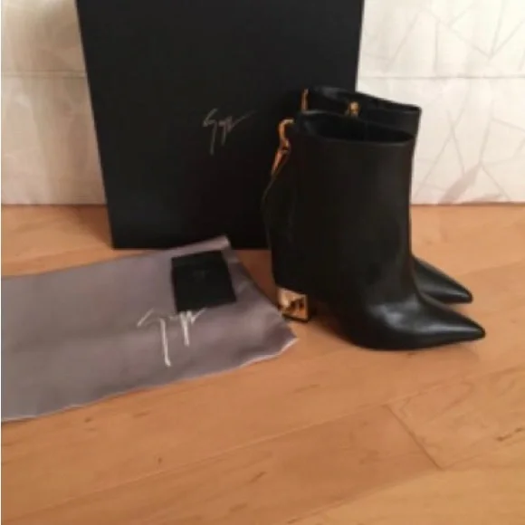 Giuseppe Bootie Sz. 7 - Picture 2 of 5